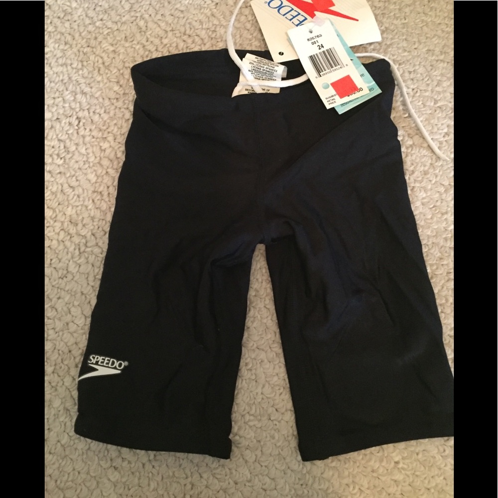 Speedo boys swimming trunks size 24 black NWT